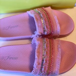 Forever Pink Boho Slide On Sandals - size 6 1/2
